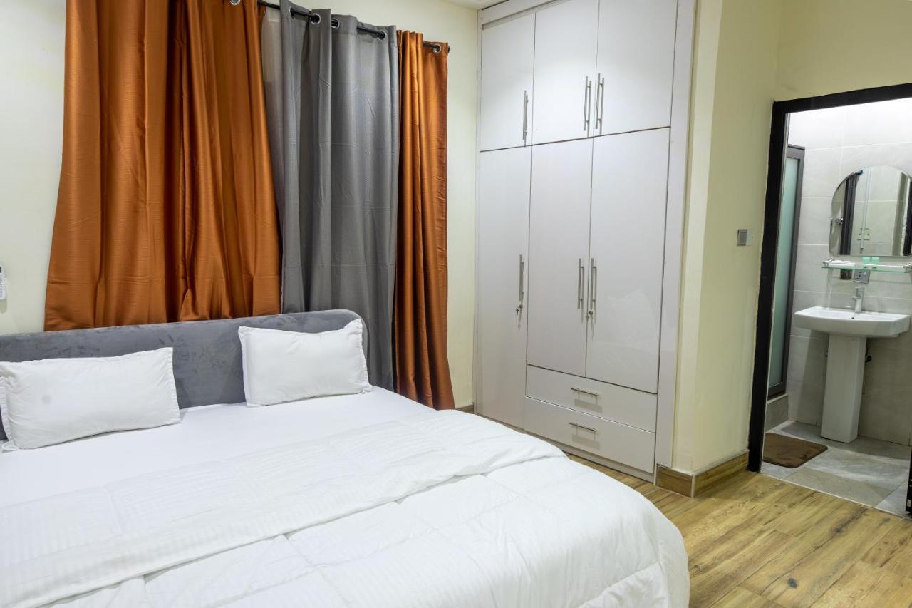 Cloud9 Luxury Apartments Acra Exterior foto